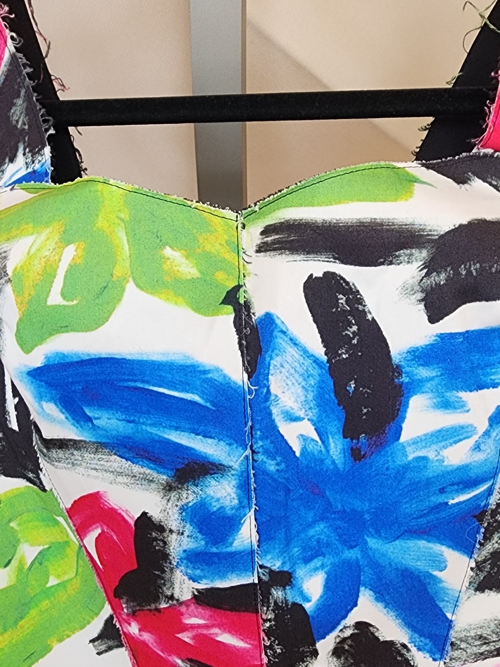 Marni Floral Brushstroke Bustier Crop Top in Pink, Blue & Green Size XS to S - Picture 4 of 13